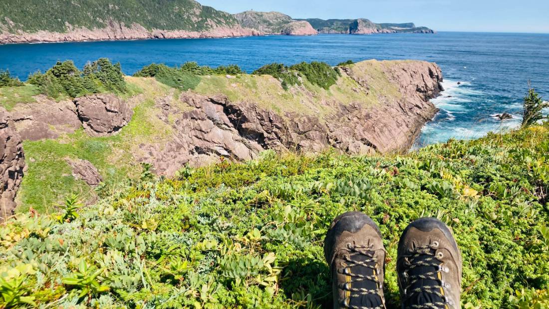 Lunch break with a breathtaking view of the Atlantic Ocean |  <i>Caroline Mongrain</i>