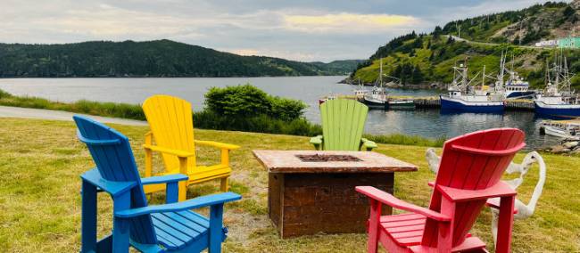 Inviting seating area with a beautiful waterfront view | Robin Esrock