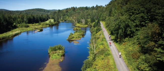 Quebec's P'tit Train du Nord rail trail | ©Tourisme Laurentides